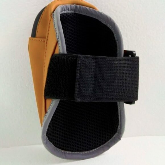 Free People Back on Track Phone Armband Toffee - Picture 9 of 9